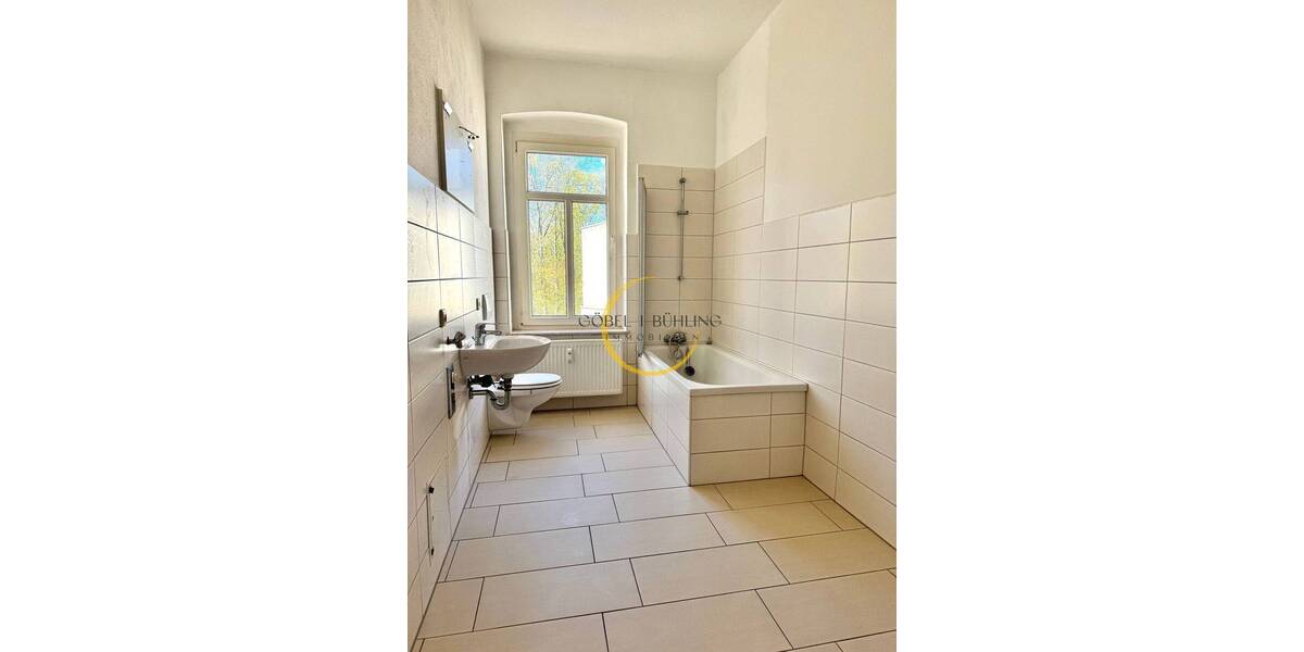 Etagenwohnung Weida - 4 Zimmer, 104 m&sup2;, 660&euro; | Angebot:26499676