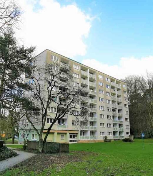 Frisch renovierte 2-Zi-EG-Whg. mit Balkon zu vermieten zimmer