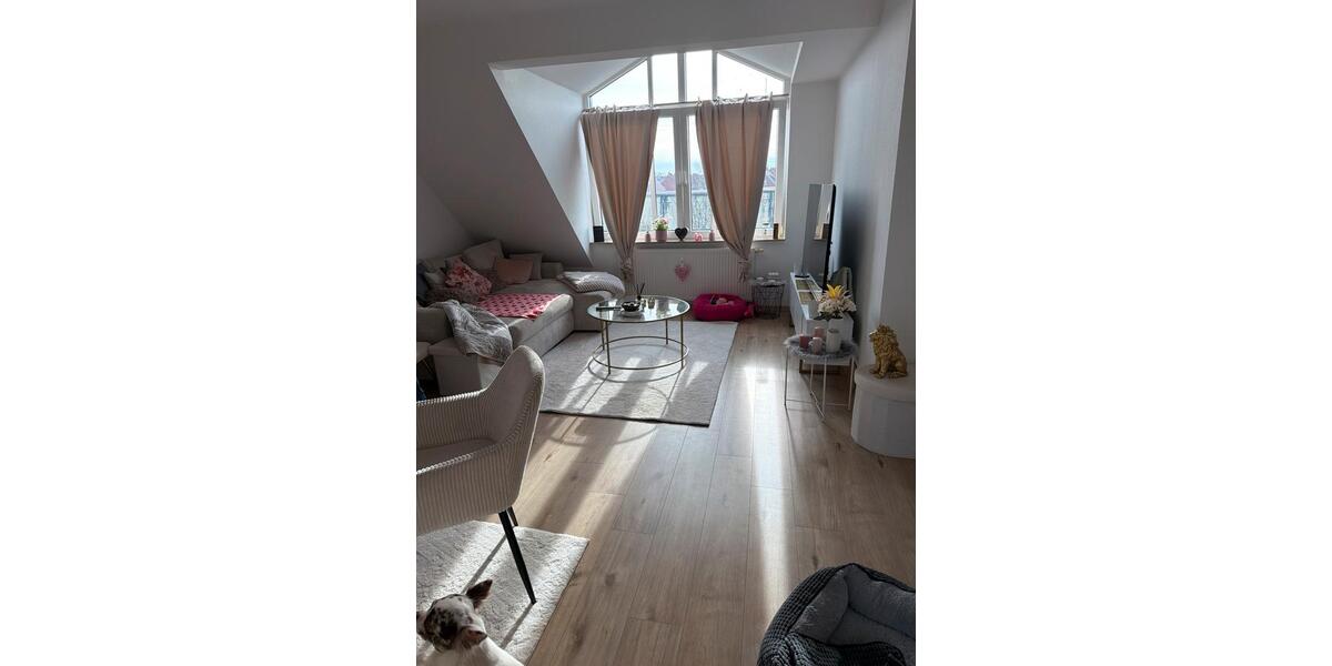 Etagenwohnung Schortens - 2 Zimmer, 70 m&sup2;, 660&euro; | Angebot:25126245