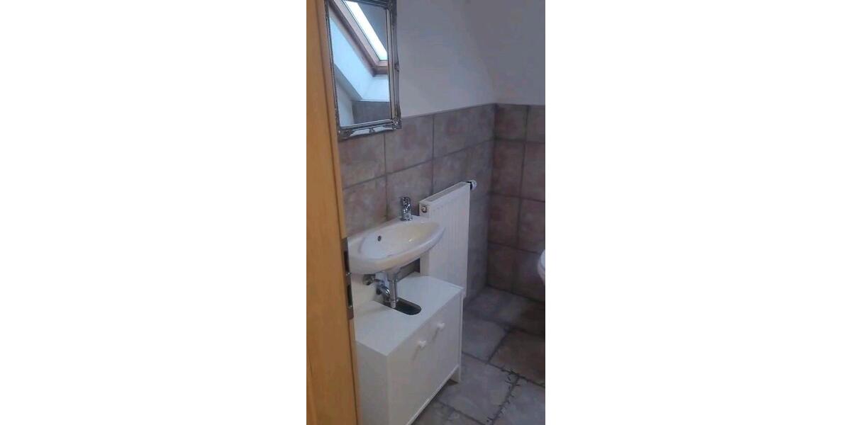 Dachgeschoßwohnung Singen (Hohentwiel) - 3 Zimmer, 58 m&sup2;, 650&euro; | Angebot:25990829