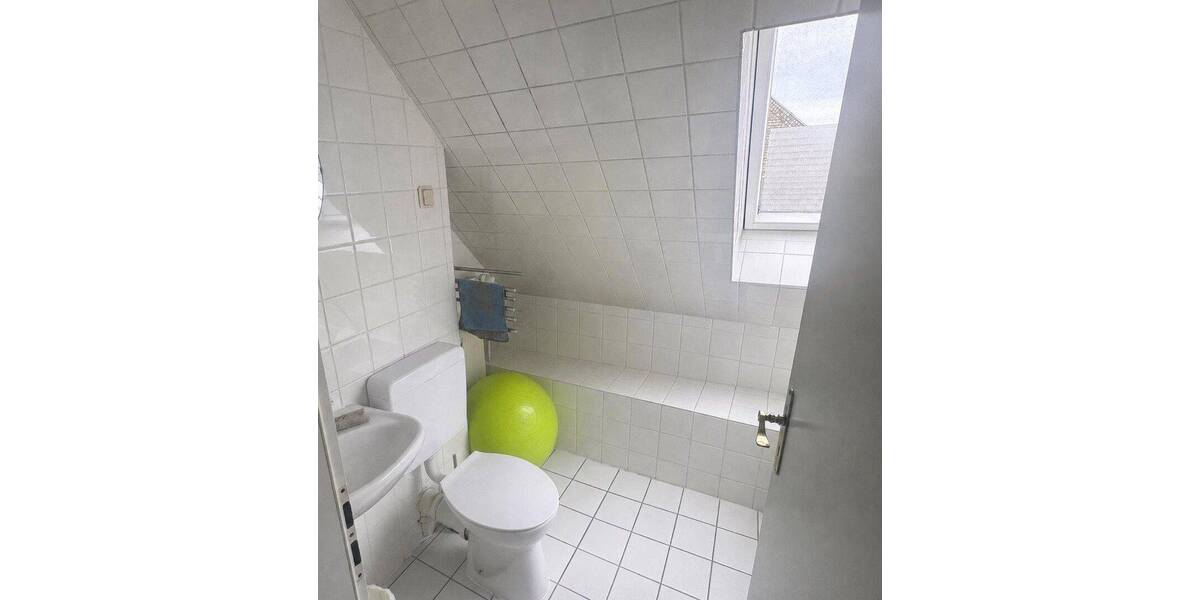 Etagenwohnung Saarbrücken - St. Johann St Johann - 5 Zimmer, 135 m&sup2;, 1.290&euro; | Angebot:26834150