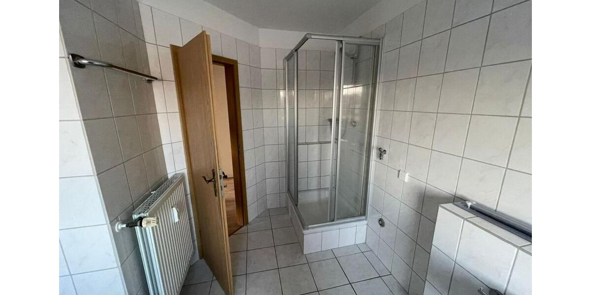 Etagenwohnung Duingen - 3 Zimmer, 97 m&sup2;, 615&euro; | Angebot:24472657