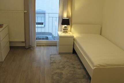 Zimmer Augsburg Pfersee - 1 Zimmer, 660&euro; | Angebot:27248898