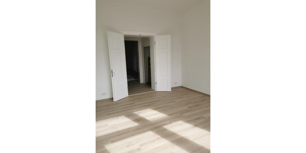 Etagenwohnung Delitzsch - 4 Zimmer, 112 m&sup2;, 1.150&euro; | Angebot:25887685