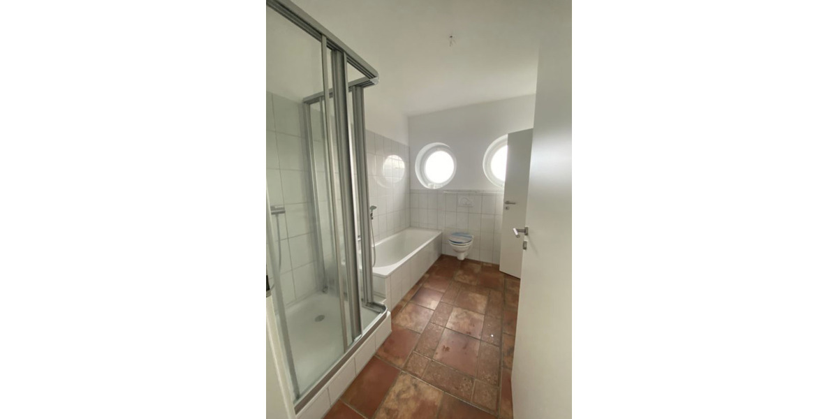 Einfamilienhaus Wedemark - 3 Zimmer, 100 m&sup2;, 1.300&euro; | Angebot:24864619