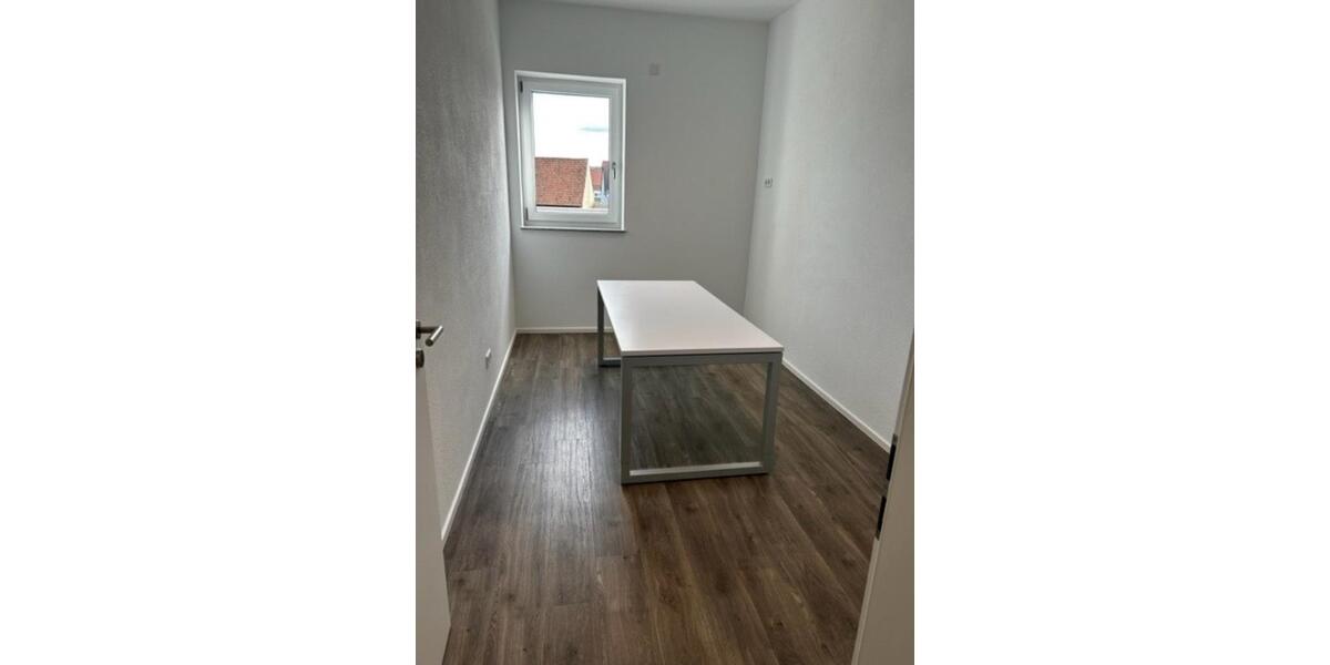 Einfamilienhaus Wernberg-Köblitz Köblitz - 3 Zimmer, 108 m&sup2;, 1.070&euro; | Angebot:24812533