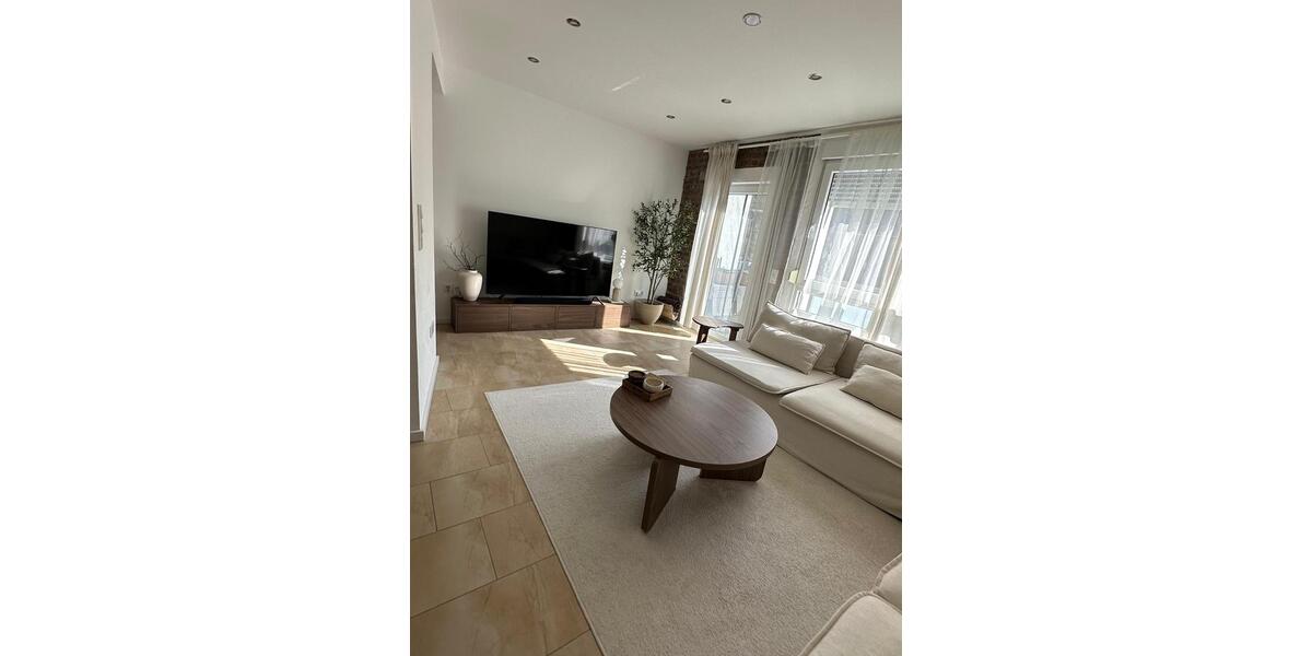 Etagenwohnung Kirchen (Sieg) - 3 Zimmer, 95 m&sup2;, 680&euro; | Angebot:25405579