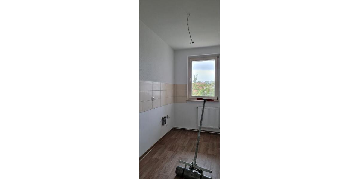 Etagenwohnung Malchin - 3 Zimmer, 69 m&sup2;, 410&euro; | Angebot:26490422