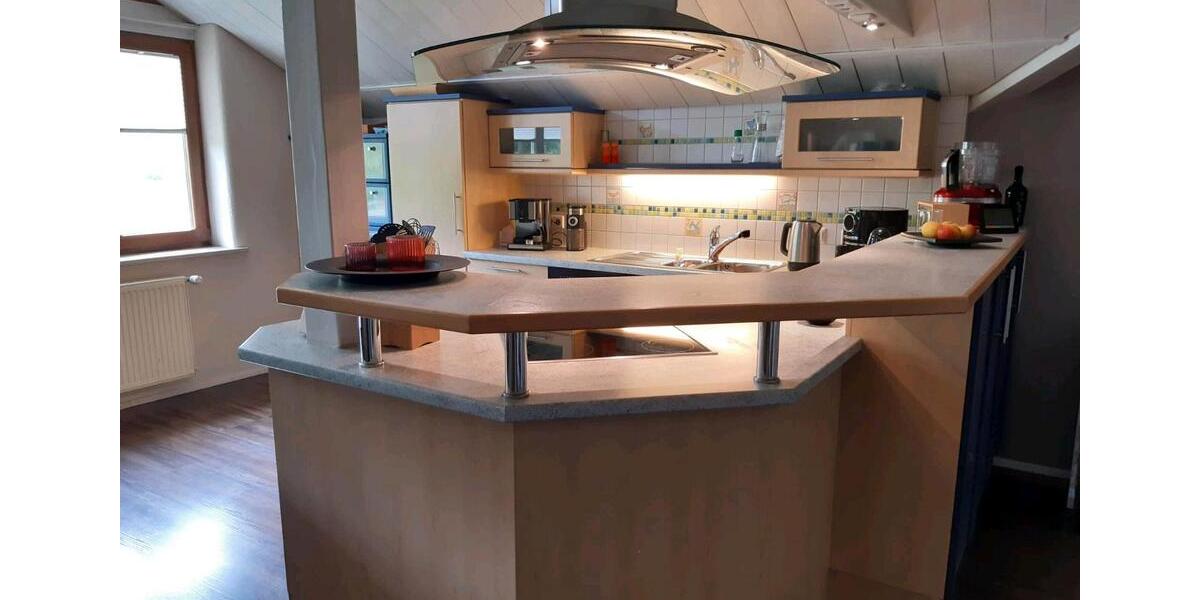 Dachgeschoßwohnung Oberreute - 3 Zimmer, 115 m&sup2;, 990&euro; | Angebot:25842102