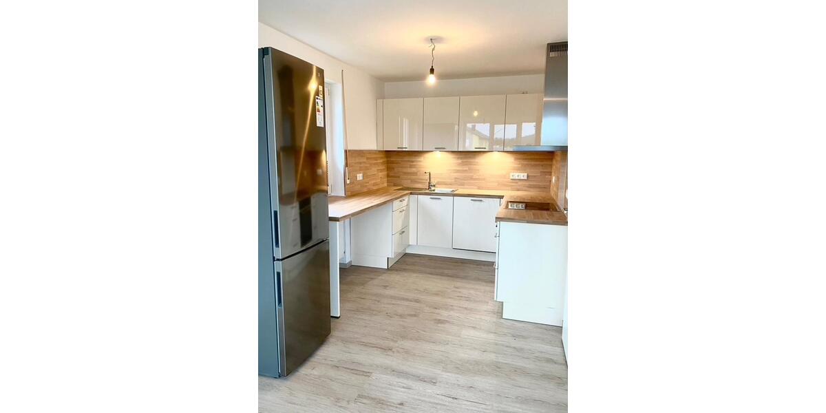 Etagenwohnung Nabburg - 4 Zimmer, 120 m&sup2;, 1.150&euro; | Angebot:24472775