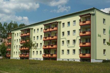 Wohnung Sangerhausen - 4 Zimmer, 73 m&sup2;, 450&euro; | Angebot:25756291