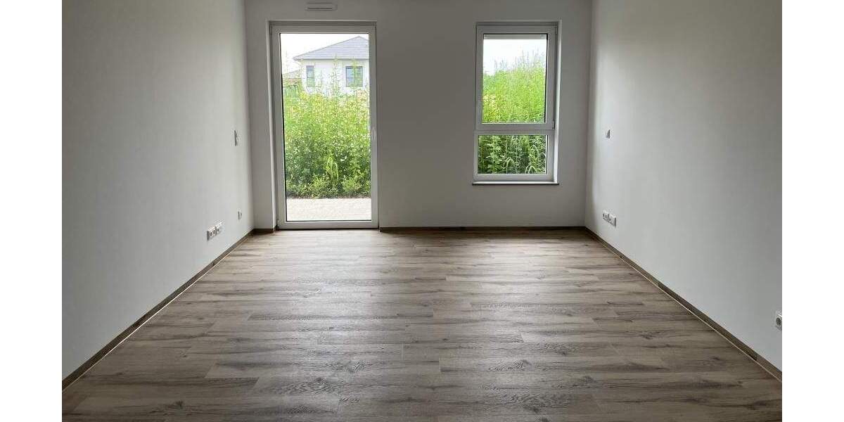 Etagenwohnung Arnsdorf - 2 Zimmer, 72 m&sup2;, 730&euro; | Angebot:25709062