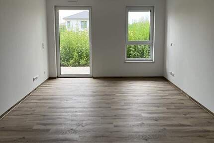 Wohnung Arnsdorf - 2 Zimmer, 72 m&sup2;, 730&euro; | Angebot:25709062