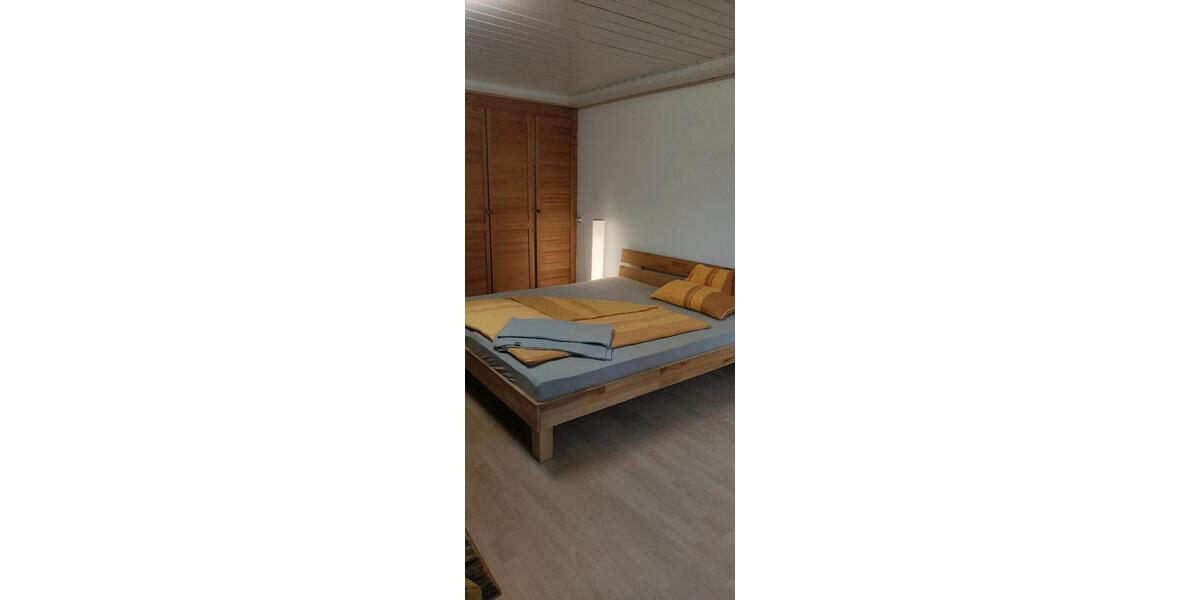Etagenwohnung Leichlingen (Rheinland) - 1 Zimmer, 48 m&sup2;, 650&euro; | Angebot:25225250