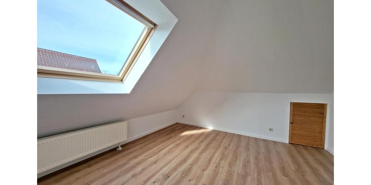 Einfamilienhaus Wiesmoor - 3 Zimmer, 126 m&sup2;, 1.190&euro; | Angebot:25809995