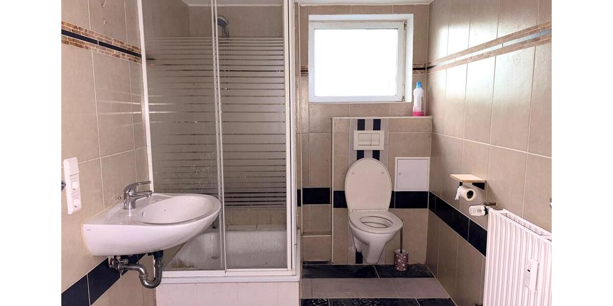 Etagenwohnung Rosdorf - 4 Zimmer, 95 m&sup2;, 1.000&euro; | Angebot:23599860