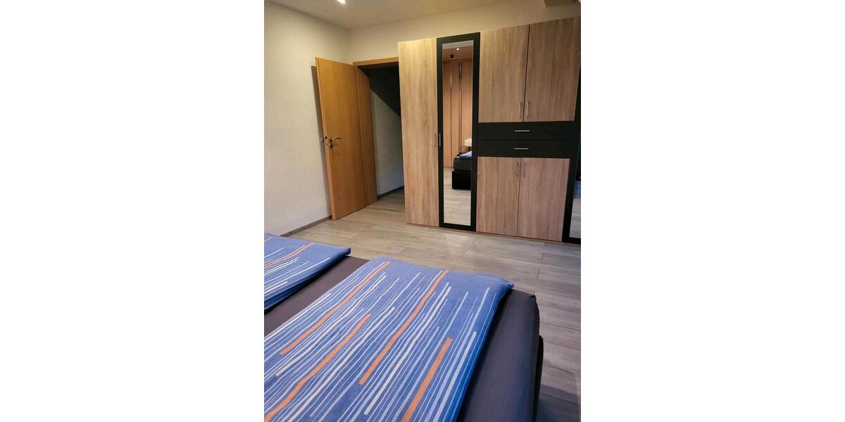 Dachgeschoßwohnung Triberg im Schwarzwald - 3 Zimmer, 75 m&sup2;, 900&euro; | Angebot:26535930