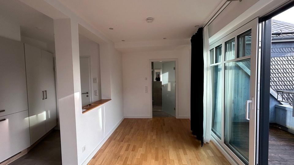 Dachgeschoßwohnung Schmallenberg - 1 Zimmer, 36 m&sup2;, 460&euro; | Angebot:26645317