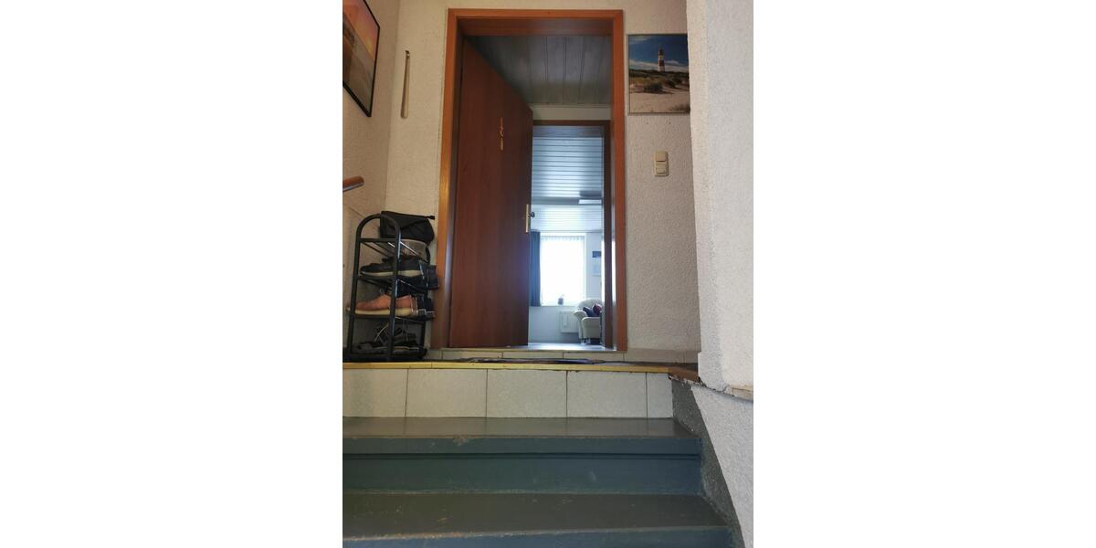 Dachgeschoßwohnung Reichenbach im Vogtland - 3 Zimmer, 70 m&sup2;, 400&euro; | Angebot:24625537
