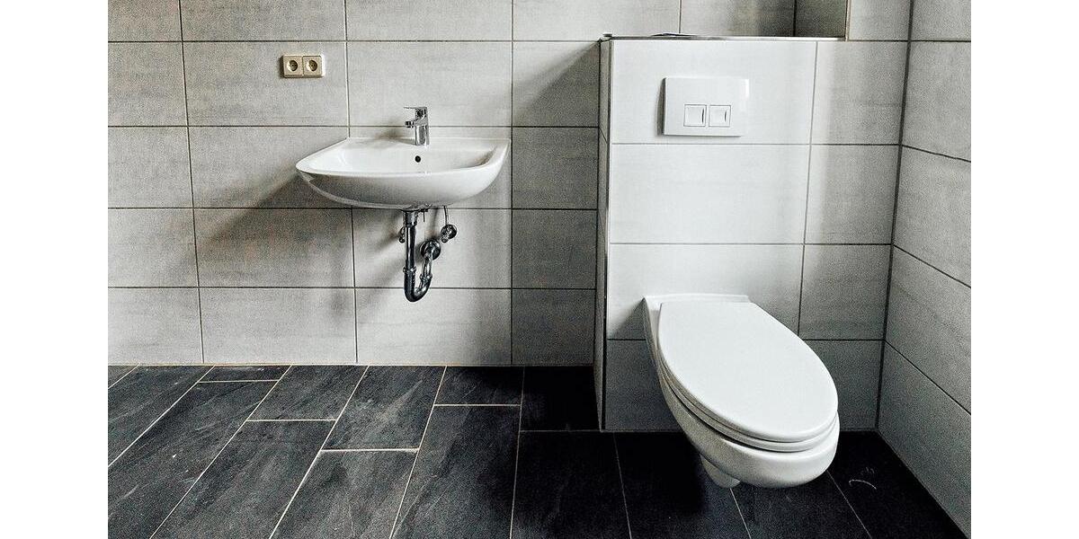 Etagenwohnung Zeitz - 4 Zimmer, 91 m&sup2;, 452&euro; | Angebot:26619863