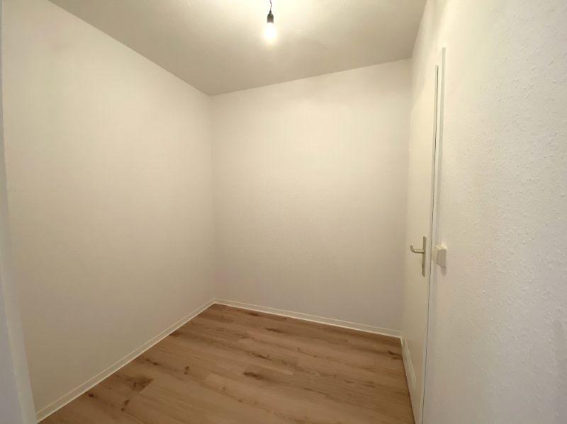 Etagenwohnung Schwerin Altstadt - 3 Zimmer, 83 m&sup2;, 549&euro; | Angebot:26252562