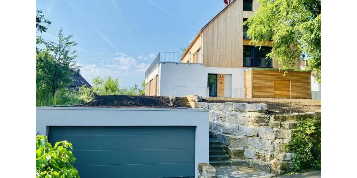 Erdgeschoßwohnung Backnang - 2 Zimmer, 93 m&sup2;, 990&euro; | Angebot:25049657