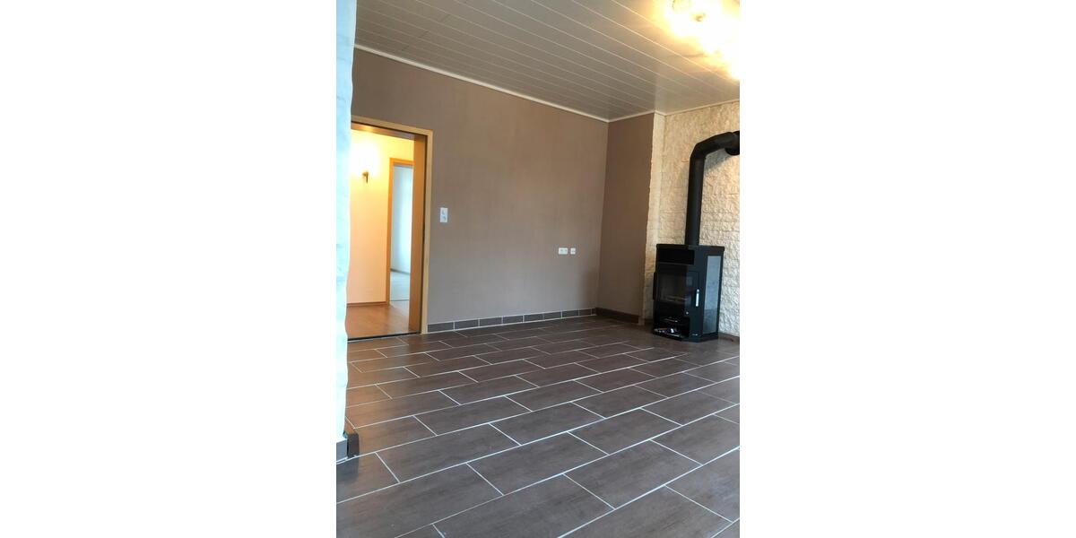 Etagenwohnung Kronach - 4 Zimmer, 112 m&sup2;, 750&euro; | Angebot:26413635