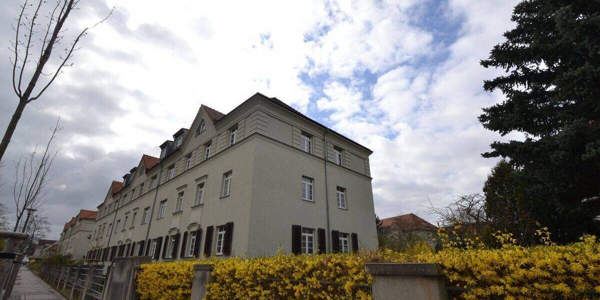 Etagenwohnung Dresden Leuben - 1 Zimmer, 45 m&sup2;, 362&euro; | Angebot:26160854