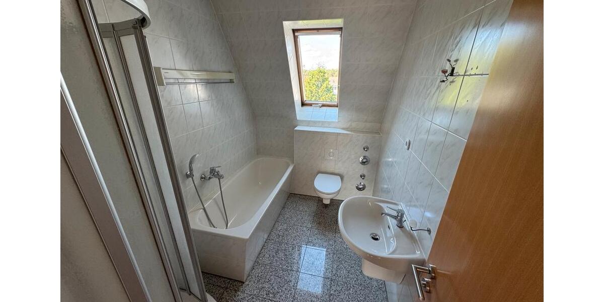 Dachgeschoßwohnung Schorfheide - 3 Zimmer, 72 m&sup2;, 840&euro; | Angebot:26691796