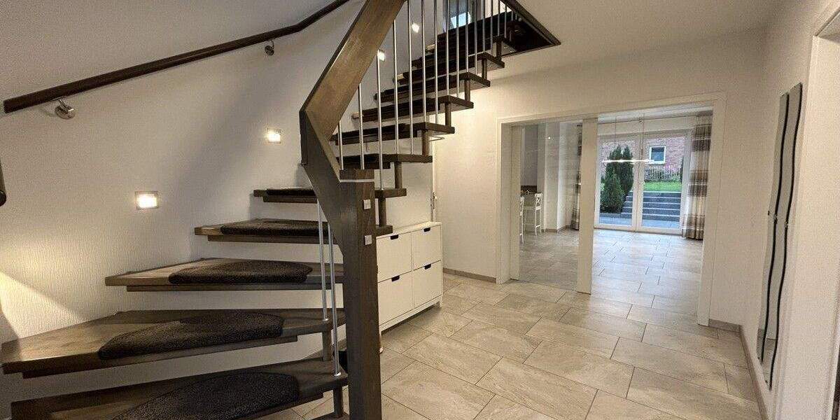 Mehrfamilienhaus, Wohnhaus Preetz - 4 Zimmer, 154 m&sup2;, 1.750&euro; | Angebot:25725667