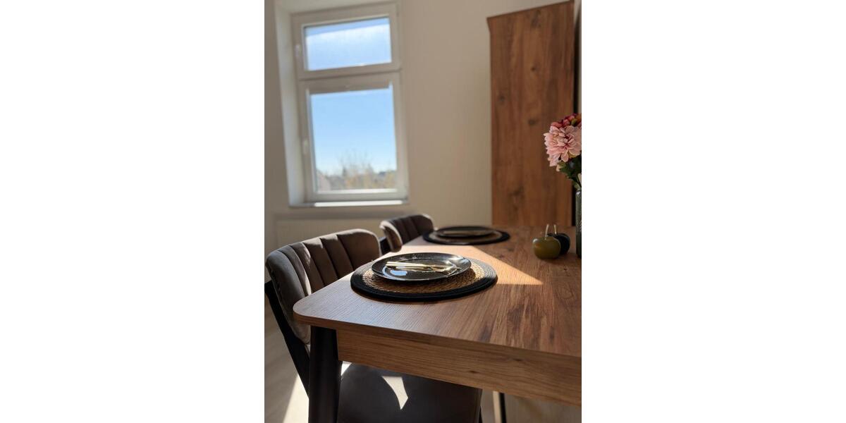 Wohnen auf Zeit Oberhausen - 4 Zimmer, 85 m&sup2;, 15&euro; | Angebot:25873528