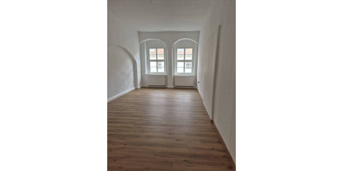 Etagenwohnung Torgau - 5 Zimmer, 155 m&sup2;, 852&euro; | Angebot:26583547