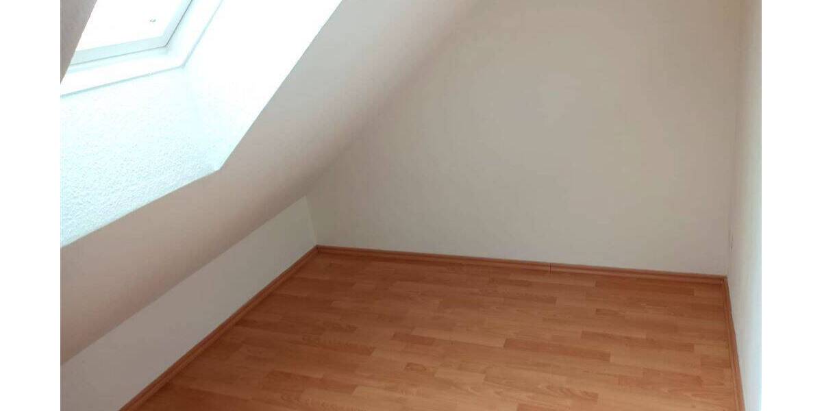 Etagenwohnung Hude - 1 Zimmer, 35 m&sup2;, 300&euro; | Angebot:26093105