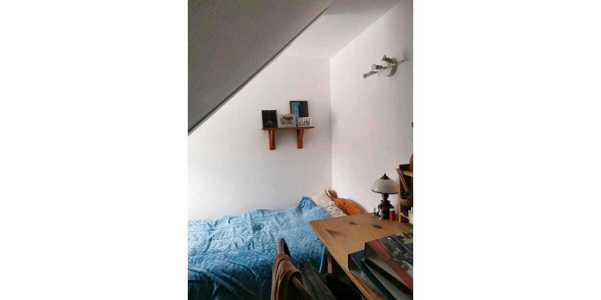 Dachgeschoßwohnung Jever - 3.5 Zimmer, 75 m&sup2;, 570&euro; | Angebot:25831574