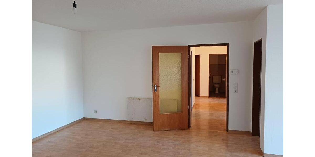 Etagenwohnung Arnsberg - 3 Zimmer, 90 m&sup2;, 540&euro; | Angebot:25234481