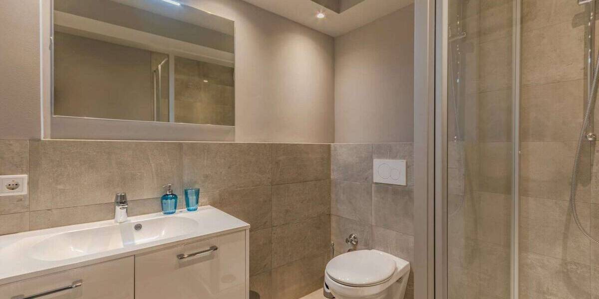 Etagenwohnung Frankfurt am Main Bahnhofsviertel - 2 Zimmer, 55 m&sup2;, 1.695&euro; | Angebot:26154035