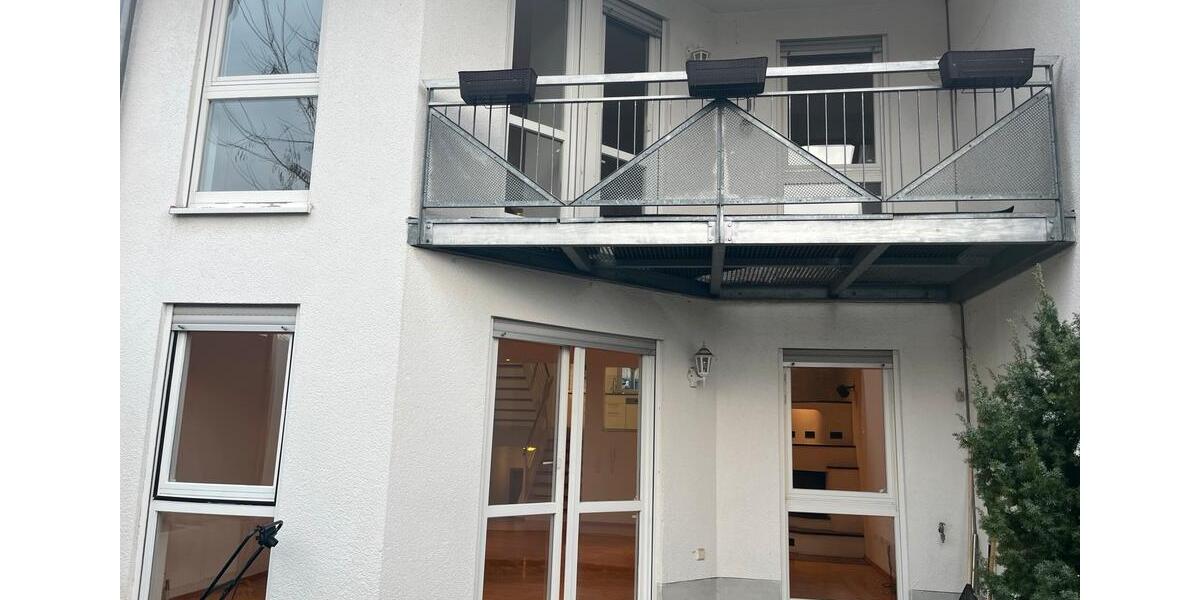 Reihenhaus Otterberg - 6 Zimmer, 190 m&sup2;, 1.750&euro; | Angebot:25257160