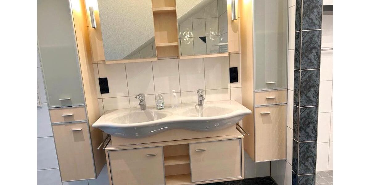 Doppelhaushälfte Geseke - 4 Zimmer, 154 m&sup2;, 1.500&euro; | Angebot:24822267