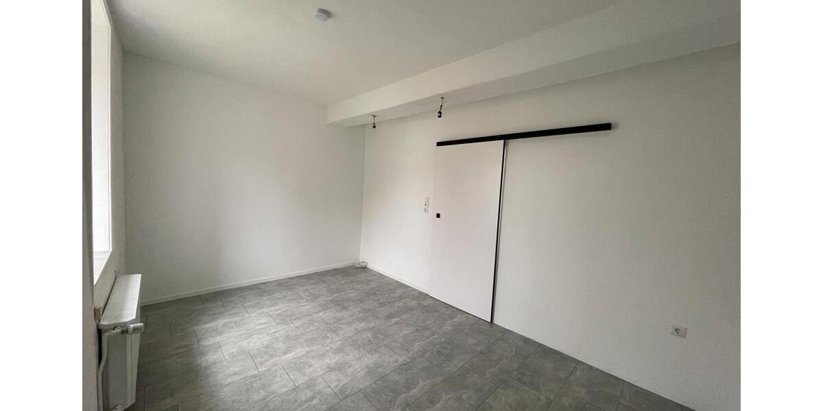 Etagenwohnung Kaufungen - 1 Zimmer, 81 m&sup2;, 900&euro; | Angebot:25590700