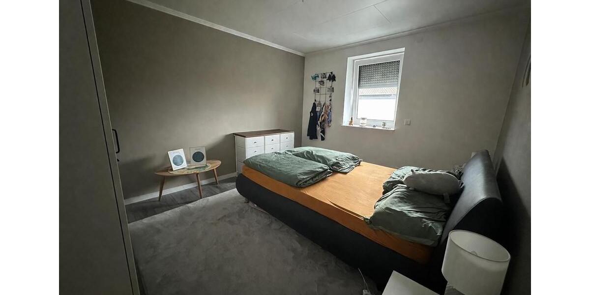 Etagenwohnung Wesendorf - 3 Zimmer, 86 m&sup2;, 800&euro; | Angebot:26049041