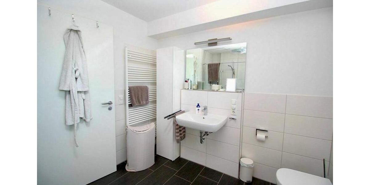 Terrassenwohnung Porta Westfalica - 3 Zimmer, 108 m&sup2;, 1.080&euro; | Angebot:25129068