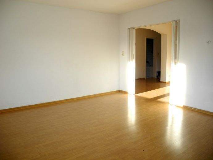 Etagenwohnung Bad Brückenau Römershag - 4 Zimmer, 84 m&sup2;, 520&euro; | Angebot:23834034