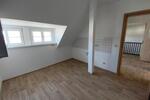Dachgeschoßwohnung Lauta - 2 Zimmer, 57 m&sup2;, 419&euro; | Angebot:25868354
