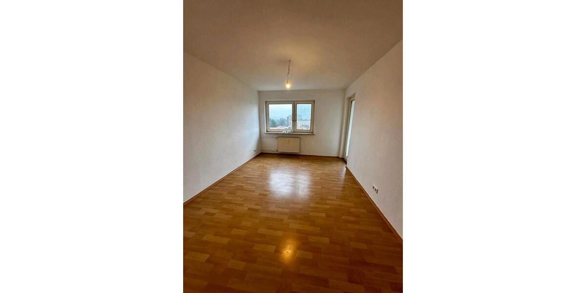 Etagenwohnung Hattersheim am Main - 3 Zimmer, 80 m&sup2;, 1.210&euro; | Angebot:24756702