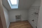 Dachgeschoßwohnung Bad Lippspringe - 2 Zimmer, 45 m&sup2;, 400&euro; | Angebot:26656144