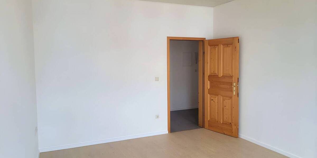 Etagenwohnung Leipzig Großzschocher - 4 Zimmer, 115 m&sup2;, 898&euro; | Angebot:26740618