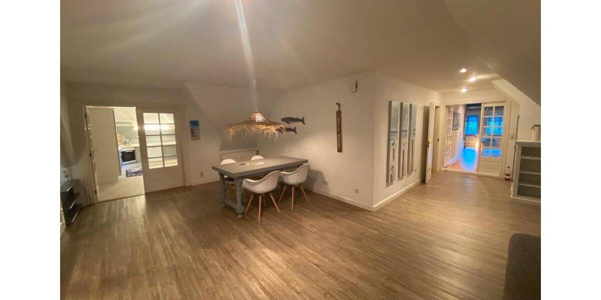 Etagenwohnung Risum-Lindholm Lindholm - 3 Zimmer, 121 m&sup2;, 1.350&euro; | Angebot:26338054