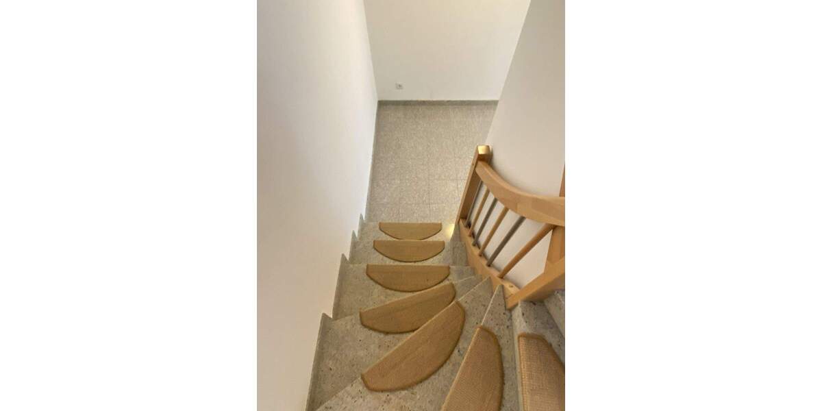 Mehrfamilienhaus, Wohnhaus Hamburg-Eißendorf Eißendorf - 6 Zimmer, 160 m&sup2;, 2.150&euro; | Angebot:25038193