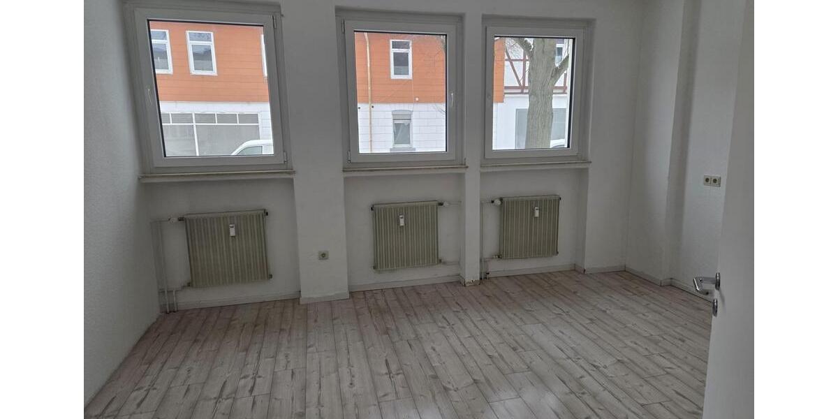 Erdgeschoßwohnung Schöningen - 5 Zimmer, 125 m&sup2;, 780&euro; | Angebot:24815579
