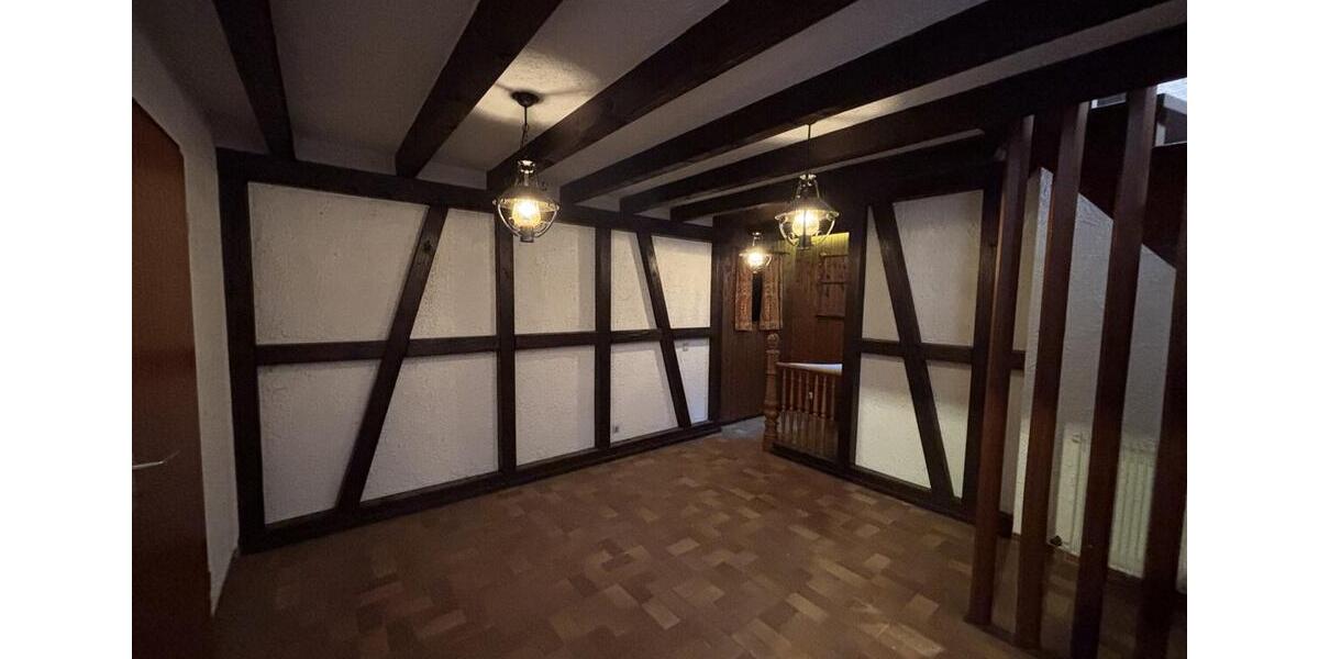 Bungalow Waiblingen Beinstein - 5.5 Zimmer, 156 m&sup2;, 2.050&euro; | Angebot:25097412